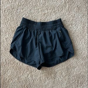 Black lulu Hotty hot shorts